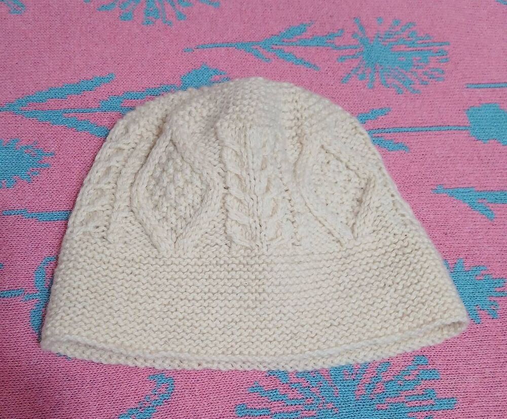 Womens vintage cable aran knit cream irsh knit wool hat